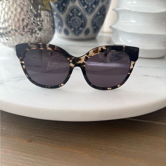 DIFF CHARITABLE EYEWEAR MAYA ROUND -NON-POLARIZED SUNGLASSES - Picture 4 of 9